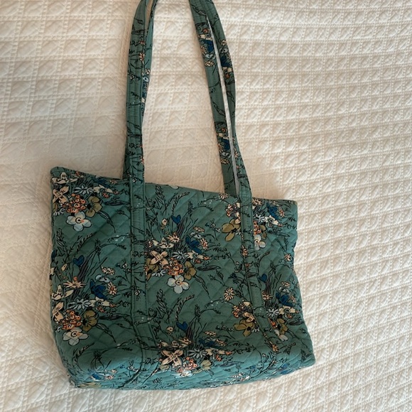 Vera Bradley Iconic Small Vera Tote in Sunlit Garden - Picture 5 of 11
